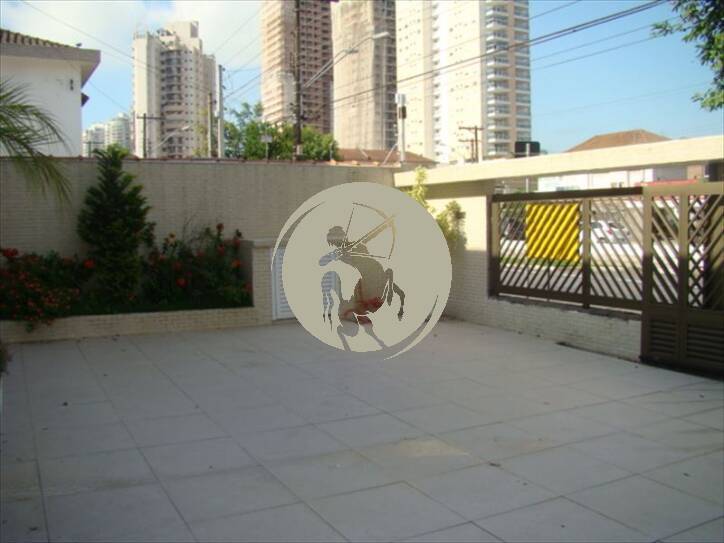 Casa, 4 quartos, 230 m² - Foto 1