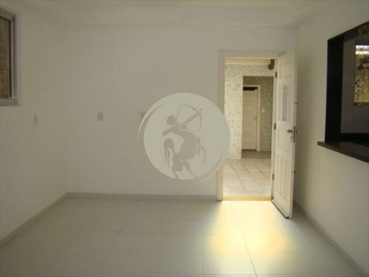 Casa, 4 quartos, 230 m² - Foto 4