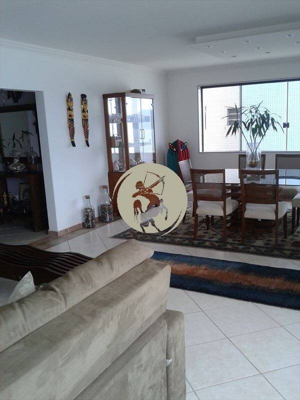 Apartamento, 3 quartos, 230 m² - Foto 2