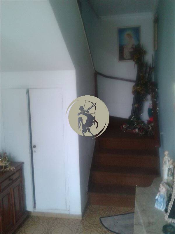 Sobrado, 3 quartos, 180 m² - Foto 1