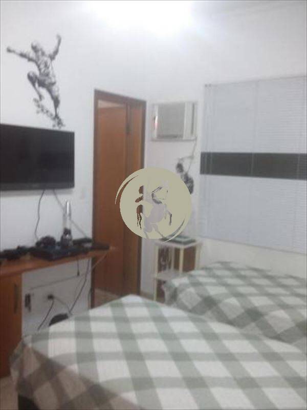 Casa, 4 quartos, 245 m² - Foto 9