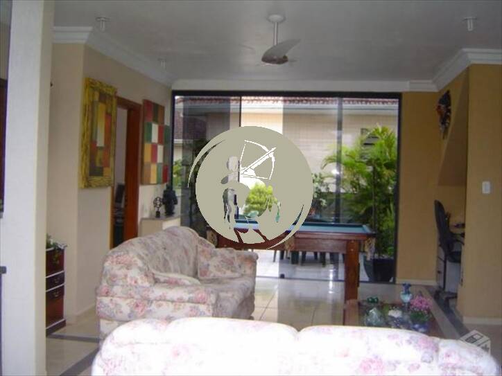 Casa, 3 quartos, 240 m² - Foto 2