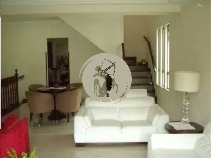 Casa, 5 quartos, 207 m² - Foto 1