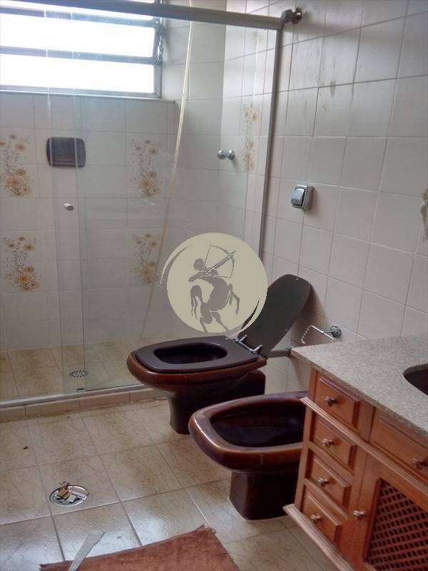 Apartamento à venda com 3 quartos, 160m² - Foto 17