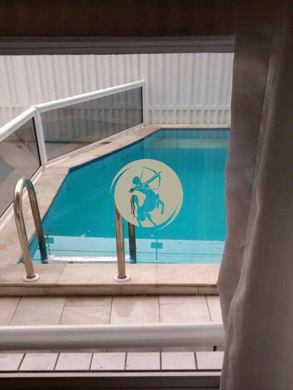 Casa à venda com 3 quartos, 150m² - Foto 2
