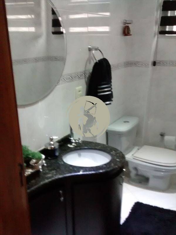 Casa à venda com 3 quartos, 150m² - Foto 3