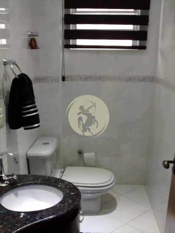 Casa à venda com 3 quartos, 150m² - Foto 4