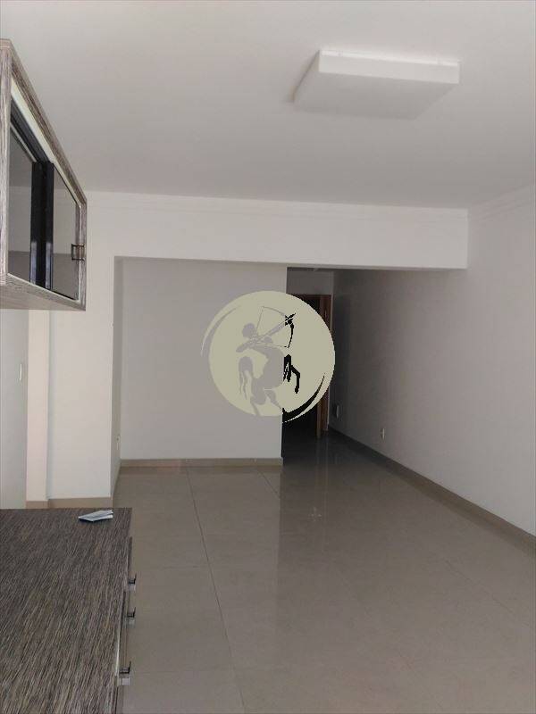 Apartamento à venda com 2 quartos, 75m² - Foto 1
