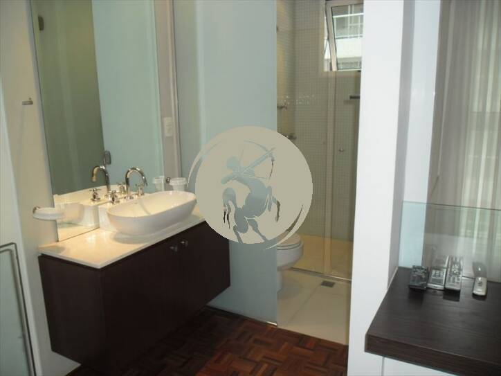 Apartamento à venda com 1 quarto, 70m² - Foto 14