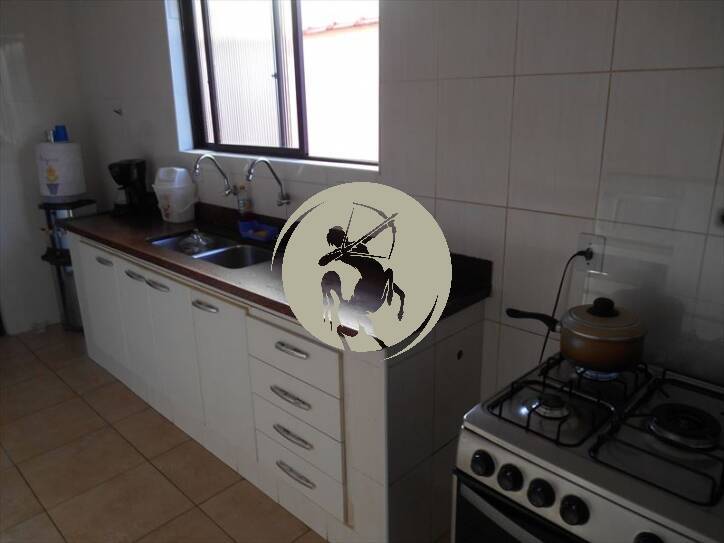 Casa à venda com 7 quartos, 200m² - Foto 21