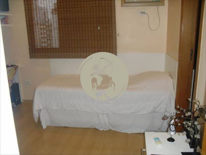 Apartamento à venda com 3 quartos, 146m² - Foto 25