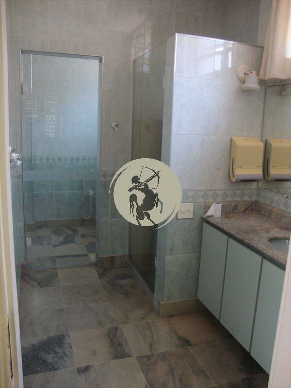 Casa, 6 quartos, 230 m² - Foto 29