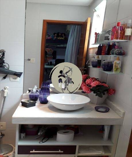 Casa, 3 quartos, 250 m² - Foto 28