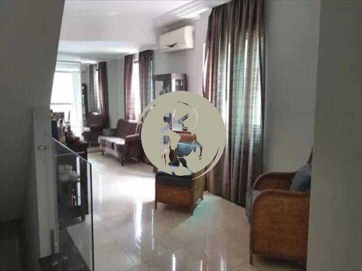 Casa, 4 quartos, 190 m² - Foto 1