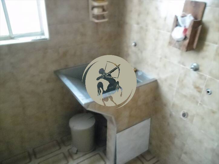 Apartamento à venda com 2 quartos, 82m² - Foto 4