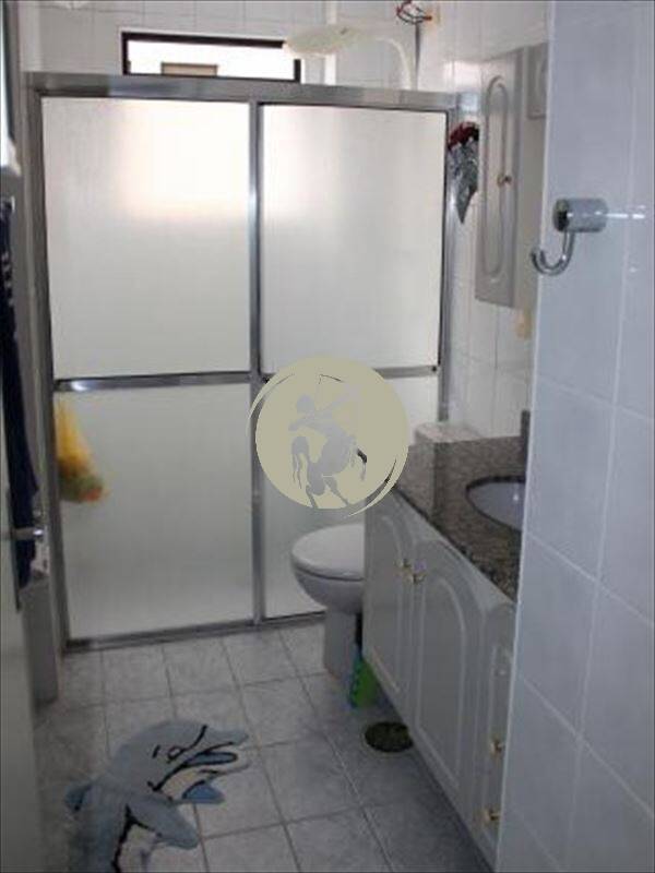 Apartamento à venda com 2 quartos, 95m² - Foto 3