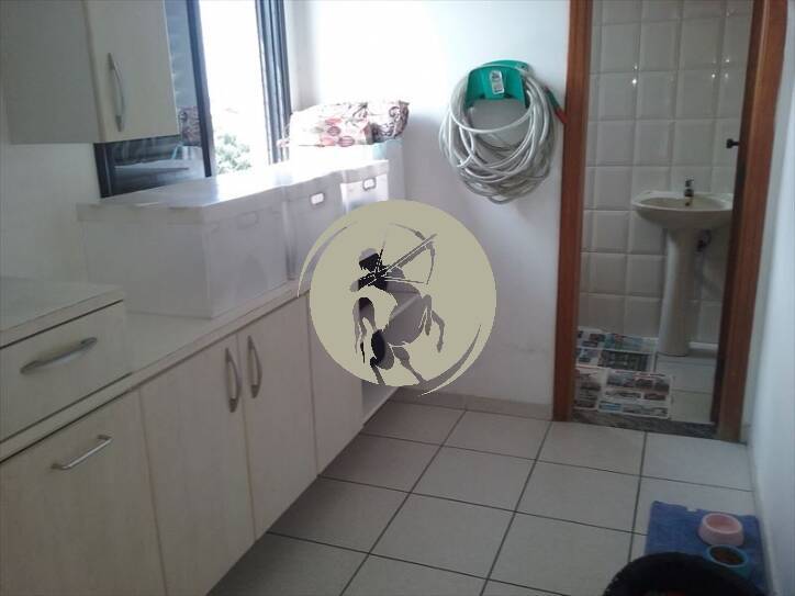 Apartamento, 3 quartos, 200 m² - Foto 1