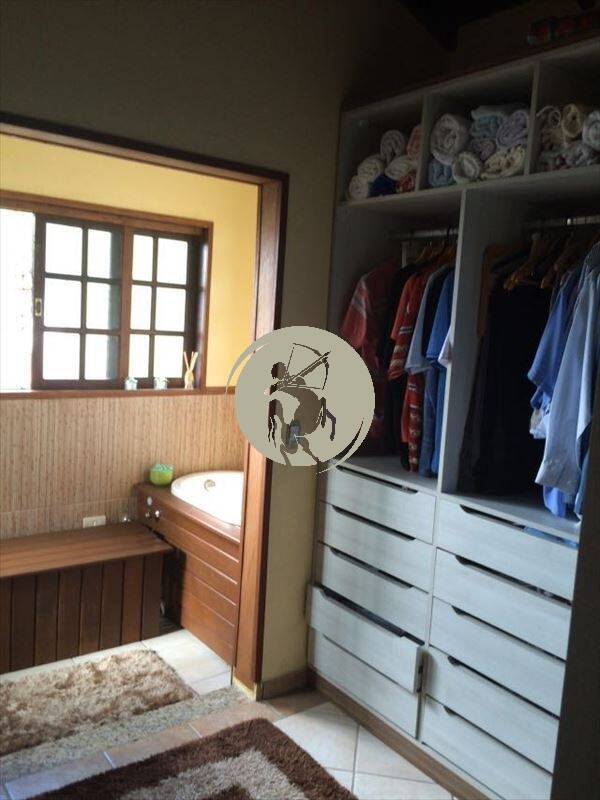 Sobrado, 7 quartos, 325 m² - Foto 3