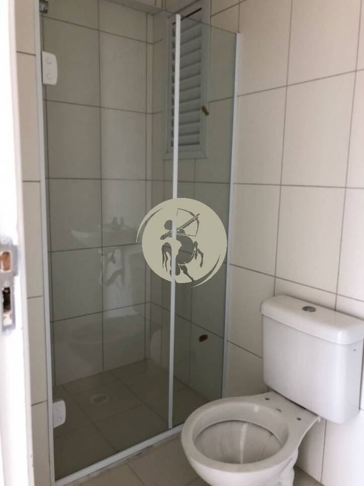 Apartamento à venda com 2 quartos, 68m² - Foto 4
