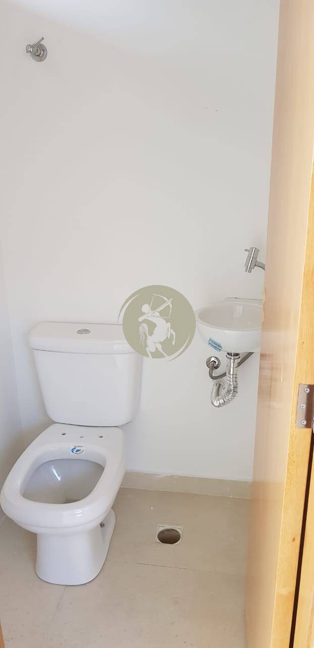 Casa à venda com 2 quartos, 77m² - Foto 13