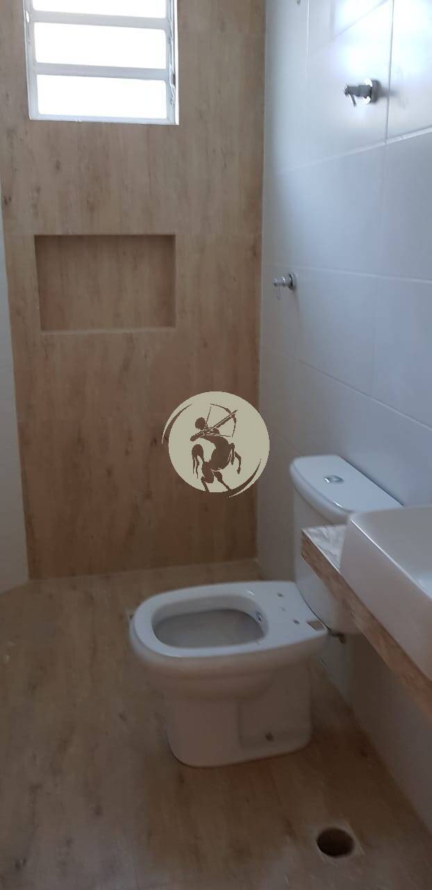 Casa à venda com 2 quartos, 77m² - Foto 16